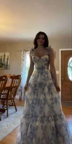 Dresses Floral Formal, Prom Dresses For Fair Skin, Light Feminine Prom Dress, Greece Prom Dresses, Winter Flowy Dress, Belly Conklin Prom Dress, Babydoll Prom Dress Long, Flowy Floral Prom Dress, Prom Dresses Floral Vintage