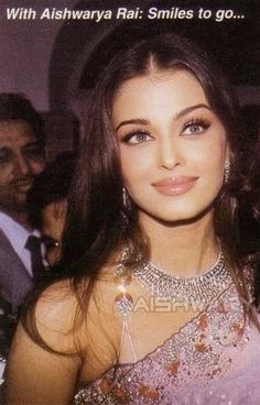 Aishwarya Rai 90s Bollywood Fashion, Aishwarya Rai Pictures, Bollywood Makeup, Vintage Bollywood Aesthetic, 90s Bollywood Aesthetic, Vintage Bollywood, Indian Aesthetic, Aishwarya Rai, Unique Features