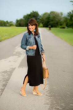 Black With Denim Outfit, Black Dress Blue Jean Jacket, Maxi Dress And Jean Jacket Outfit, Black Dress With Blue Jean Jacket, Denim Jacket Over Dress Outfit, Denim Jacket Black Dress, Maxi Dress Denim Jacket Outfit, Maxi Dress And Jacket