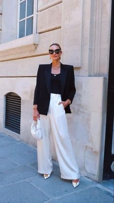 Cream Pants Outfit, Pants Outfit Ideas, Cream Pants, Satin Trousers, Look Stylish, Inspiration Board, Pants Outfit, Creative Inspiration, Summer Outfit