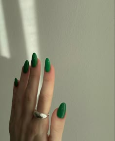 Summer Nails 2023 Coffin, Prettiest Celebrities, Winter Manicure, Nails Green, Minimal Nails, Neon Nails, Girls Nails