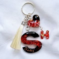 personalised resin keychain with black and red Resin Letter Keychain, Letter Keychain, Initial Keychain, Silver Keychain, Unique Keychains, Resin Keychain, Name Letters, Resin Craft