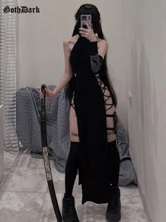 Goth Dark Cosplay High Split Sexy Bandage Women Dresses Y2K Mall Gothic Halter Slim Midi Dress Black Grunge Style Alt Partywear Celana Jogger Wanita, Skirt Shapewear, Gotham, Pretty Dresses, Pretty Outfits, Stylish Outfits, Black Hair, Art Reference, Cool Outfits