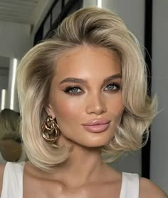 Wedding Hair Down Short, Old Money Blonde Bob, Short Blonde Updo, Short Hair Low Taper, Blonde Hair Shoulder Length, Fade Haircut Short, Easy Haircuts, Short Blonde Bob, Low Taper Fade Haircut