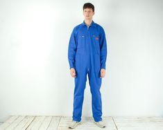 Vintage French ATO Ailee Men's 2XL Boilersuit Coverall Worker France Overall Jumpsuit UK 46 US Workwear Retro Utility Dungaree Eu 56 Chore Blue Made In France Cotton Blend  Size: Tagged as UK 46/ US 46/ EU 56/ 2XL. Condition: Good vintage condition! Colour: Blue. (Due to the quality differentiation between different monitors, the picture may not reflect the actual color of the item.) Material: 100% Cotton. Weight: 1130 g. SKU: EVZ02 006 /eb/gr/as/et Model in pictures usually wears size Large and Mens Overalls, Overall Jumpsuit, Dungarees, Vintage French, Shoulder Sleeve, French Vintage, Made In France