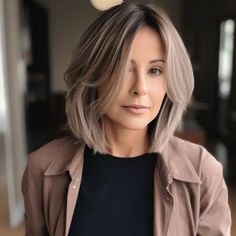 Medium Straight Hair with Tapered Ends Medium Length Haircut Over 50 Gray, Straight Hairstyles Medium, Medium Hair Styles For Women, Hair Today Gone Tomorrow, Haircuts For Medium Length Hair, Old Hairstyles, Long Gray Hair, Hairstyles Over 50, Coconut Oil Hair