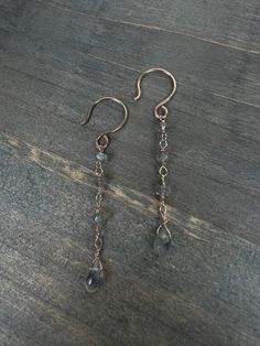 Handmade 14k Rose Gold full Labradorite Dangly earrings (14k RGF hooks) Handmade Wire Earrings, Wire Earrings Handmade, Mad Tea Party, Diy Wire Jewelry, Handmade Wire Jewelry, Dangly Earrings, Jewelry Style, Jewelry To Make, Handmade Wire