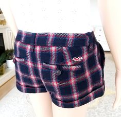 "red plaid shorts Wool shorts autumn shorts womens plaid shorts Vintage womens shorts M Boot shorts Vintage Women's Clothing Ready to ship. 46 % WOOL waist: 78 cm /30,7\" inseam 6 cm/ 2.3\" HIP 94 cm/ 37\" length: 20 cm / 7.9 \" Tag Size: W 24 NOTE The color on the pictures may vary due to monitor settings and light reflections. We appreciate your patience. Thank you so much for looking at my works! Please do not hesitate to contact with me for any questions. See you." Trendy Fitted Plaid Shorts, Fitted Plaid Casual Shorts, Fitted Casual Plaid Shorts, Preppy Short Bottoms For Fall, Preppy Short-length Bottoms For Fall, Preppy Short Length Bottoms For Fall, Plaid Bottoms With Built-in Shorts, Trendy Plaid Short Bottoms, Trendy Short Plaid Bottoms