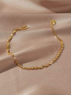 Gold Fashionable   Copper  Link Embellished   Jewelry