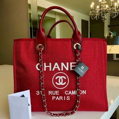 Chanel Beach Bag, Chanel Beach, Chanel Canvas, Red Chanel, Red Canvas, Chanel Model, Quality Handbags, Bags Aesthetic, Burberry Handbags