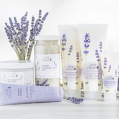 Lavender Packaging, Lavender Cosmetic, Lavender Skincare, Lavender Skin Care, Cosmetic Branding, Lavender Products, Shower Skin Care, Favorite Flowers, Design Packaging