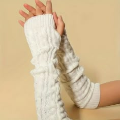 Women's Gloves / Arm Warmers - Brand New With Tags - Nwt Fingerless - Long With Thumb Hole Cable Knit Approximately 18.1" Long Winter White Bundle And Save With Combined Shipping Ships Within Two Business Days Gloves Aesthetic, Crochet Arm Warmers, Long Fingerless Gloves, Running Clothes Women, Cold Weather Gloves, Fingerless Gloves Knitted, Long Gloves, Running Clothes