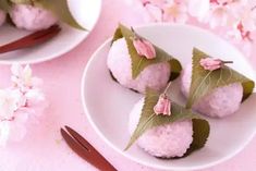 For centuries, the fleeting beauty of Japanese Sakura cherry blossoms has captivated hearts and inspired countless artistic expressions. Beyond their ethereal Sakura Mochi, Sweet Red Bean Paste, Azuki Bean, Sweet Red Bean, Sugar Free Sweets, Healthy Holiday Recipes, Japanese Dessert, Japanese Dishes, Food Drinks Dessert