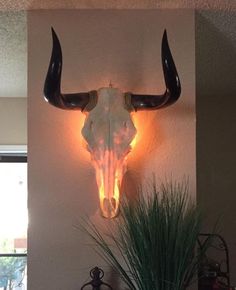 Funny Cute Animals Pictures Drawing Feminine Country Decor, Cow Skull Decor Bedroom, Western Bedroom Lights, Cow Skull Mount Ideas, Cute Skull Decor, Deer Skull Light, Longhorn Skull Decor Living Room, Decorative Deer Skulls, Western Gothic Aesthetic Bedroom