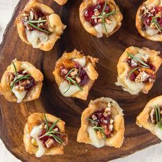 13 Finger Food Appetizer Bites That Will Impress Your Holiday Party Guests Cranberry Brie Bites, Brie Cranberry, Cranberry Baking, Cranberry Brie, Brie Bites, Holiday Appetizer, Roasted Pecans, Mini Quiche