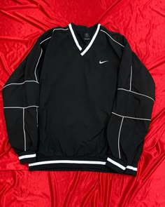 Nike Trackpants, Fitness Wear Outfits, Guys Clothing Styles, 90s Nike, Nike Vintage, Streetwear Fashion Women, Pinterest Outfits, Swaggy Outfits, Men Fashion Casual Outfits