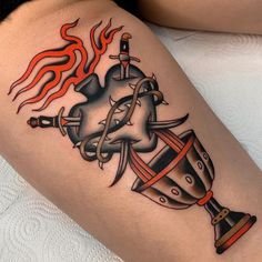 Arseniy Bojinov aus Russland Traditional Cross Tattoo, Tattoo Goat, Tattoo Over Scar, Vintage Tattoo Design, Getting A Tattoo, Minimalist Tattoos, Cross Tattoo, Vintage Tattoo