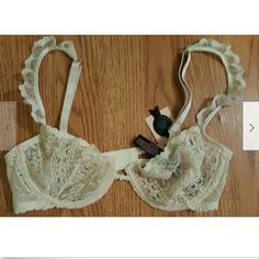 Nwt Victoria's Secret Very Sexy Luxe Ruffle-Trim Unlined Demi Bra- Size 32d! Sold Out Everywhere!!!! Color: Coconut White Retail Price: $128.00 32d Bra, Unlined Bra, Demi Bra, Ruffle Trim, Bra Sizes, Women's Intimates, Victoria's Secret, Color White, Coconut