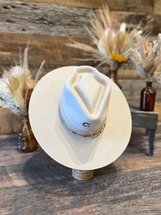 Charlie 1 Horse Spear Point Silver Belly Wool 4” Brim 4 1/8" Crown Print & Frayed Fabric Hat Band with Concho Pin Frayed Fabric, Short Uggs, Mens Fashion Magazine, Western Boots For Men, Crown Print, Work Boots Men, Hoodies Mens, Hat Band, Western Boots