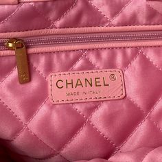 Description CC Backpack Light Pink Large Bag For Women 51cm/20in Rep 1:1 Size: 51× 40 × 9 cm / 20 × 16 × 3.5in CC logo Gold hardware Large Light Pink Includes dust bag. This product is of the best quality. Mochila Chanel, Chanel Backpack, Light Backpack, Chanel Logo, Luxury Bag, Pink Backpack, Evening Clutch Bag, Cc Logo, Large Bag