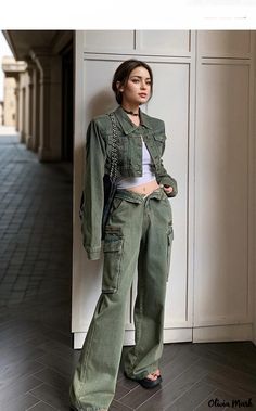 OliviaMark - Retro Vintage Distressed Denim Jacke mit gerader Denim-Hose Workwear Jeans, Jean Vintage, Denim Outerwear, Distressed Denim Jacket, Colored Pants, Vintage Pants, Distressed Shorts, Top Vintage, Straight Leg Denim