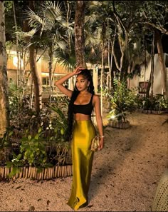 Turks And Caicos Outfits Black Women, Outfits For Jamaica Vacation, Turks And Caicos Outfits, 27 Birthday, Resort Outfits, Tulum Outfits, Jamaica Outfits, High Waist Maxi Skirt