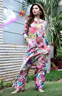 Salwar Fashion, Latest Pakistani Fashion, Zara Shahjahan, Mahira Khan, Pakistan Fashion, Fashion Events, Pakistani Actress