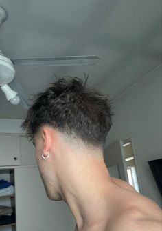 Upper Fade Haircut, Burst Fade V Neck, Taper Fade Medium Hair, Very Low Fade, Men’s Fade, Low Fade Design, Mens Short Hair Styles, Low Fade Hairstyle