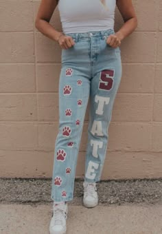 Hoco Pants Ideas, Homecoming Jeans Decorated, Homecoming Pants, Spirit Jeans, Spirit Jeans Ideas, Painted Jeans School Spirit, Hoco Jeans Painted, Homecoming Jeans Ideas, Senior Painted Jeans