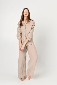 Soft linen pajamas will become an irreplaceable part of your everyday bath rituals and daily life. TwoLinen pays attention to details which are also practical - linen pajamas feature comfy side seam pockets. SIZES: XS, S, M, L, XL, XXL If you want us to customize the garment, please send your measurements and we will make a special piece of clothing that suits you perfectly. LINEN IS ABOUT 🌱 COMFORT. Skin friendly linen is the first thing you would like to put on for a sunny summer day. It is s Linen Pyjamas, Bath Rituals, Lounge Wear Sets, Linen Sleepwear, Linen Bathrobe, Linen Robe, Pyjamas Set, Linen Pajamas, Cozy Pajamas