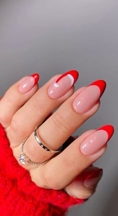 red christmas nails Santa Nails, Red Nail, Winter Nail Designs