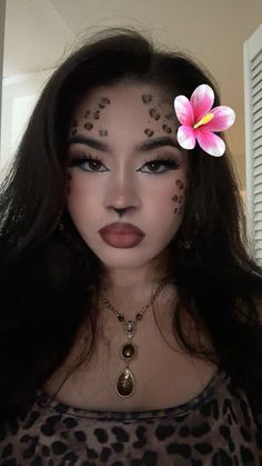 tiktok~ brat4juicy insta~ dellax20 Ask me any questions you have!  #leopard #leopardprint #leopardprintmakeup #makeup #makeupins #pinterest #goldglam #glamour #halloweencostumeideas #halloween #halloweenmakeupideas #halloweenmakep #tiktok #tiktoktrend #foryoupage #goldjewelryideas #leopard #leopardprint #leopardprintmakeup #makeup #makeupins #pinterest #goldglam #glamour #halloweencostumeideas #halloween #halloweenmakeupideas #halloweenmakeup #trendy #tiktok #tiktokusa #makeuptransformation Leapord Halloween Outfit Makeup, Lepord Makeup Kids, Lepord Makeup Looks, Chetta Makeup Look, Black Lepord Makeup, Cheata Print Halloween Makeup, Leaped Makeup, Leopard Print Face Makeup, Cheetah Print Makeup Tutorial