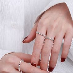 Brand New Boutique Item Sterling Silver Anxiety Ring Sizes 5-9 Great Gift Questions? Leave A Comment Below! Three Pearl Ring, Gift Questions, Lab Created Diamond Rings, Luxury Wedding Rings, Modernist Ring, Stamped Rings, Gem Ring, Rose Quartz Gemstone, Ring Color