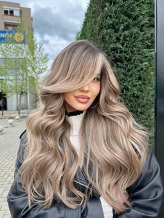 #hair #haircolor #hairstyles #haircut #haircare #blondhair #balayage #highlights Brown Light Blonde Balayage, Bling Balayage, Cool Blonde Brown Balayage, Hair Color Ideas Blonde Balayage, Ash Blonde Hair Fair Skin, Golden Ashy Blonde Hair, Blonde And Ash Brown Highlights, Par Blond Ombre, Rooty Blonde Hair Balayage