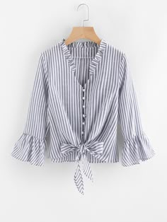 Women Shirt Designs, Fall Shirts Women, Frill Blouse, New Blouse Designs, Fashion Tops Blouse, Trend Fashion, Kurta Designs, Blouse Online, Fall Shirts