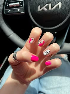 Preppy Cowgirl Nail Ideas, Hot Pink Cow Nails, Cow Print Pink Nails, Western Barbie Nails, Hot Pink And Cow Print Nails, Pink Rodeo Nails, Pink Country Nails, Pink And Cow Print Nails, Hot Pink Cow Print Nails