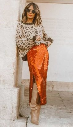 Orange Outfits, Sequin Outfit, Mode Boho, Glitter Girl, Inspiring Women, Cooler Look, Looks Street Style, Personal Brand, Mode Vintage