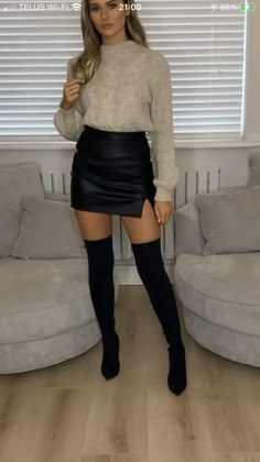 Winter Outfit Leather Skirt, Black Leather Skirt Fall Outfit, Leather Skirt Outfit Ideas Winter, Leather Skirt Holiday Party Outfit, Christmas Party Outfits Knee High Boots, Leather Skirt With Boots Outfit, Outfit Jupe En Cuir, Leather Skirt Outfit Christmas, Leather Skirt Christmas Outfit