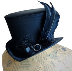 Adjustable High Crown Top Hat For Carnival, Carnival Adjustable Top Hat With High Crown, Adjustable Short Brim Top Hat For Carnival, Gothic Top Hat With Short Brim For Halloween, Fitted High Crown Costume Hats For Themed Events, Fitted High Crown Hats For Themed Events, Gothic Hat With Short Brim, Gothic Top Hat For Costume, Gothic Black Top Hat With High Crown