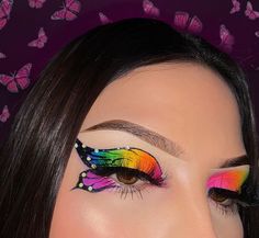 Rainbow Butterfly Makeup, Butterfly Liner, Butterfly Eye Makeup, Makeup Extreme, Holloween Makeup, Butterfly Makeup, Butterfly Eyes, Face Art Makeup