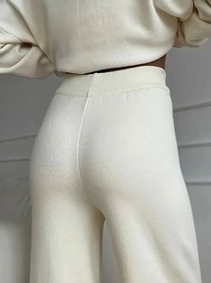 Knitted Pants Outfit, Knit Pants Outfit, Outfit Sets For Women, Knitted Pants, Knitted Turtleneck, Wide Leg Pants Outfits, Sweater Refashion, Fitted Turtleneck, Turtle Neck Sweater