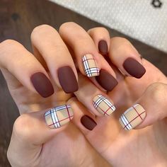 Easy Plaid Nails, Fall Flannel Nails, Fall Burberry Nails, Flannel Nails, Burberry Nails, Plaid Nail Designs, Plaid Nail Art, Mickey Nails