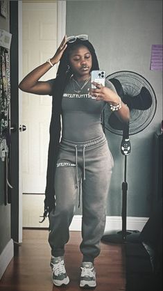 newbalance2002r prettylittlething black girl Cute School Outfits Baddie, Outfits Ideas Black, Casual School Outfits Black Women, Long Sleeves And Shirt Outfit, Fine Outfits, Black Joggers Outfit Black Women, Fall Outfits Ideas Black Women, Wave Runner 700 Outfit Black Women, Baddie Cute Outfits For School