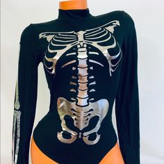 Gaze Dtla Long Sleeve Halloween Skeleton Bodysuit One Piece Metallic Hologram Brand New With Tags Super Fast Shipping Skeleton Costume Women, Skeleton Bodysuit, Skeleton Clothes, Floral Bodysuit, Lace Body, Aesthetic Stuff, Halloween Skeleton, Print Bodysuit, Flower Shirt