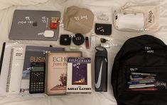 Inside My School Bag, Bag Essentials School, Mochila Edc, Schul Survival Kits, What's In My Backpack