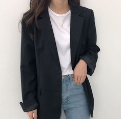 Bussines Casual Woman, Simple Casual Outfits, Blazer Outfits Casual, Office Casual Outfit, Ulzzang Fashion, Stylish Dress Designs, Blazer Outfits, 가을 패션