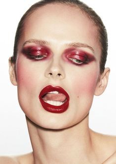 High Fashion Makeup Editorial, Eyeliner Makeup Looks, Neon Eyeliner, Improve Your Appearance, High Fashion Makeup, Summer Makeup Looks, Lip Beauty, Eyeliner Makeup, Red Makeup