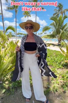 A FASHION fan shared a unique trick that turns a beach sarong into a stylish top. If you like to travel light on vacation, this helpful tip can save you room in your luggage. Fashionista Monica D (@blondebeachvibes) shows off her style and fashion hacks on Instagram, where she documents her “daily beach life in […] Beach Day At Work Outfit, White Sarong, Black Bandeau Top, Evening Wraps, Beach Sarong, Vacation Tops, Black Bandeau, Stylish Top