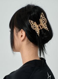 Product Detail Get inspired by KPOP and Korean fashion with our Butterfly Hair Claw Clip BN22. Designed for women who love trendy fashion, this silver-plated hair accessory is perfect for back to school occasions. Shop now for the latest fashion collection! Occasion : Back to school SilverPlating Model Size Height : 169cm / Top : S / Bottom : S(25 inch) .prddescription table, .prddescription td, .prddescription th { border : 1px solid black; border-collapse : collapse; padding: 10px; } Size(Inch Butterfly Hair Claw, Hair Accessories Collection, Hair Claw Clip, Bolero Jacket, Butterfly Hair, Seoul South Korea, Dark Yellow, Hair Claws & Clips, Sleeveless Crop Top