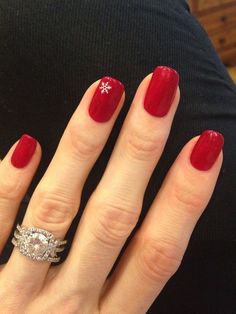 red Christmas nails: simple snowflake accent Red Nails And Snowflake, Red Gel Nails With Snowflake, Red Shellac Nails Christmas, Natural Gel Nails Ideas Short Fall, Red Nail With Snowflake, Red Nails For Winter, Red Nails Ideas Christmas, Red Nails Snowflake, Red Nails With Snowflakes